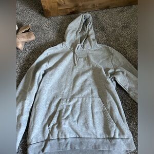 Oversized Puma sweatshirt. Very comfortable and warm.